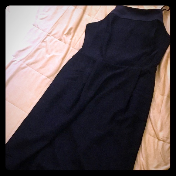 Must have Banana LBD. NWOT - Picture 2 of 5
